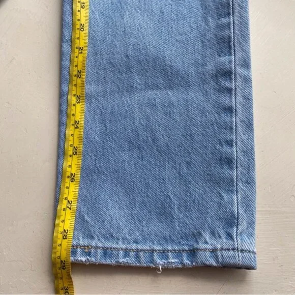 Levis Premium 501 Original Fit Jean Light Wash Size 27x30 100% Cotton Button Fly - Picture 12 of 16